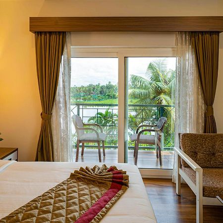 Kumarakom Park Resort Екстериор снимка